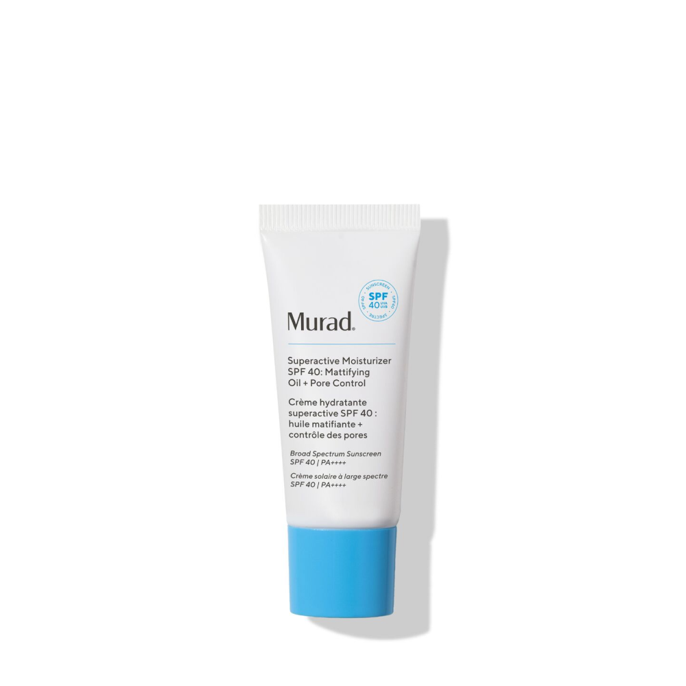Een tube Murad Superactive Moisturizer SPF 40, ontworpen voor matteren en poriecontrole.